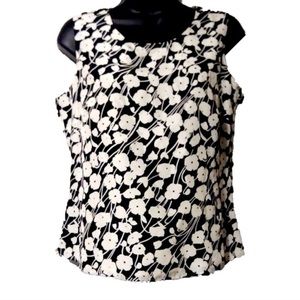 EUC Neiman Marcus floral blouse size 6
